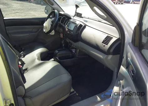 2014 Toyota Tacoma из США, поврежденный, VIN 5TFNX4CN6EX036600